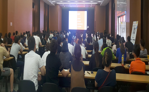 臺(tái)州市中小微企業(yè)外貿(mào)政策和業(yè)務(wù)培訓(xùn)會(huì)成功舉行